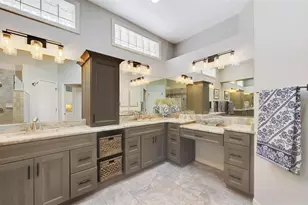 230 Vestavia Dr, Venice, FL 34292 - Photo 45