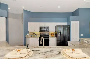 230 Vestavia Dr, Venice, FL 34292 - Photo 27