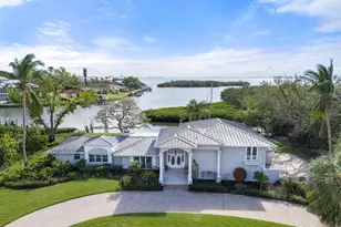 7056 Hawks Harbor Cir, Bradenton, FL 34207 - Photo 3