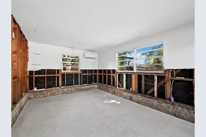 711 Russell Street, Longboat Key, FL 34228 - Photo 23