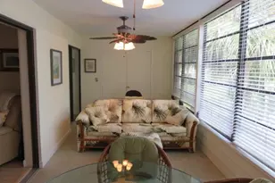 142 Pineneedle Dr, Bradenton, FL 34210 - Photo 15