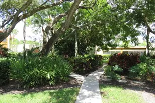 142 Pineneedle Dr, Bradenton, FL 34210 - Photo 27