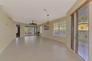 4914 Lakescene Pl, Sarasota, FL 34243 - Photo 11