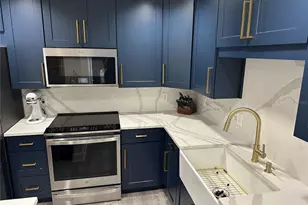 808 3rd Ave W, Bradenton, FL 34205 - Photo 3