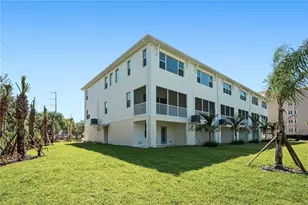 7398 Marathon Dr, Seminole, FL 33777 - Photo 9