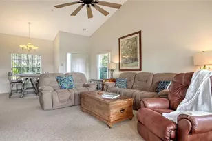 6556 Fairway Gardens Dr, Bradenton, FL 34203 - Photo 7