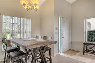 6556 Fairway Gardens Dr, Bradenton, FL 34203 - Photo 3