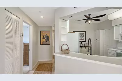 6556 Fairway Gardens Dr, Bradenton, FL 34203 - Photo 11