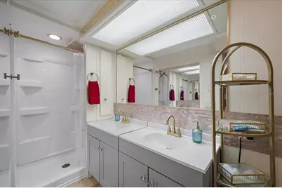 2103 18th Street W, Bradenton, FL 34205 - Photo 27