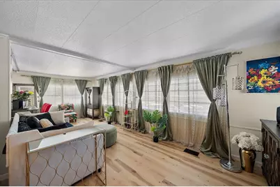 2103 18th Street W, Bradenton, FL 34205 - Photo 15