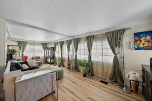 2103 18th St W, Bradenton, FL 34205 - Photo 15