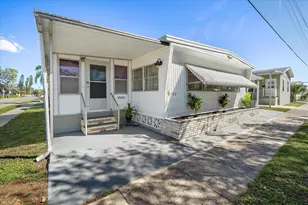 2103 18th St W, Bradenton, FL 34205 - Photo 1