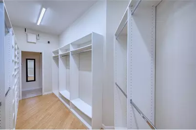 10523 Cheval Place, Lakewood Ranch, FL 34202 - Photo 9