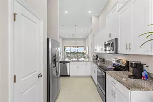 13725 Messina Loop, Bradenton, FL 34211 - Photo 7