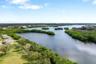 7318 Marathon Dr, Seminole, FL 33777 - Photo 53