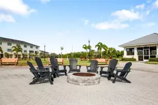 7318 Marathon Dr, Seminole, FL 33777 - Photo 47