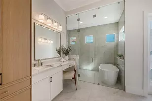 1521 S Lake Shore Dr, Sarasota, FL 34231 - Photo 31