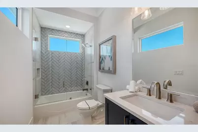 1521 S Lake Shore Drive, Sarasota, FL 34231 - Photo 59