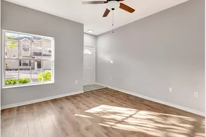 7560 Plantation Circle, Bradenton, FL 34201 - Photo 9