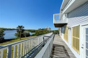 145 Burns Rd, Terra Ceia, FL 34250 - Photo 13