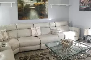 5001 Baraldi Cir, Sarasota, FL 34235 - Photo 5