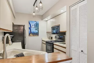 2728 71st Street Court W #2078, Bradenton, FL 34209 - Photo 13