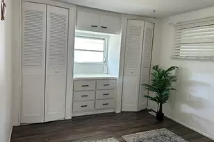 4915 Winged Foot Ave, Sarasota, FL 34234 - Photo 17