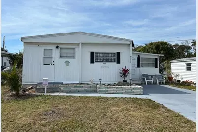 4915 Winged Foot Avenue, Sarasota, FL 34234 - Photo 23