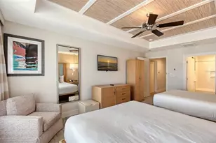 5325 Marina Dr, Bradenton Beach, FL 34217 - Photo 23