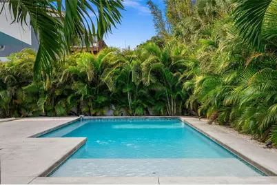 5351 Moeller Avenue, Sarasota, FL 34233 - Photo 23