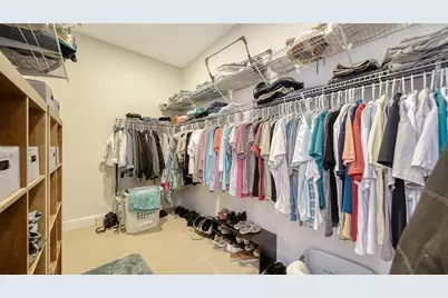 7087 Tamworth Parkway, Sarasota, FL 34241 - Photo 15