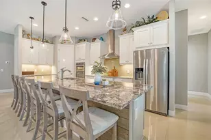 7087 Tamworth Pkwy, Sarasota, FL 34241 - Photo 9