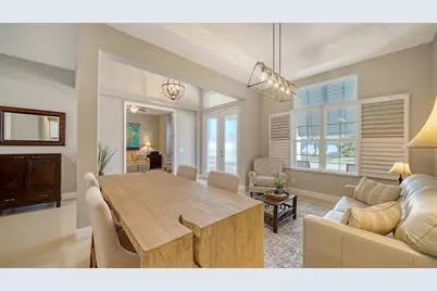 7087 Tamworth Parkway, Sarasota, FL 34241 - Photo 3