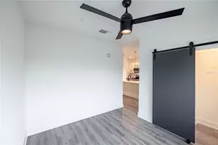 1420 Lakefront Dr, Sarasota, FL 34240 - Photo 15