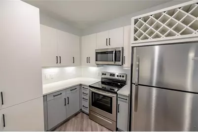 1420 Lakefront Drive #3307, Sarasota, FL 34240 - Photo 5