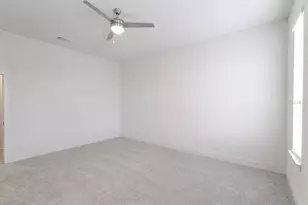 1420 Lakefront Dr, Sarasota, FL 34240 - Photo 17