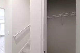 1420 Lakefront Dr, Sarasota, FL 34240 - Photo 15