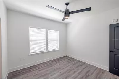 1420 Lakefront Drive #6111, Sarasota, FL 34240 - Photo 19