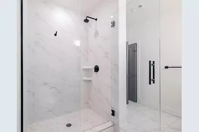 1420 Lakefront Drive #6111, Sarasota, FL 34240 - Photo 27