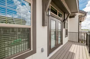 1420 Lakefront Dr, Sarasota, FL 34240 - Photo 13