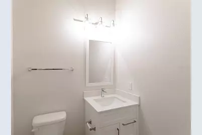 1420 Lakefront Drive #TH-104, Sarasota, FL 34240 - Photo 31