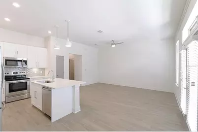 1420 Lakefront Drive #TH-104, Sarasota, FL 34240 - Photo 11