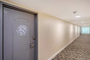 4822 Ocean Blvd, Sarasota, FL 34242 - Photo 3