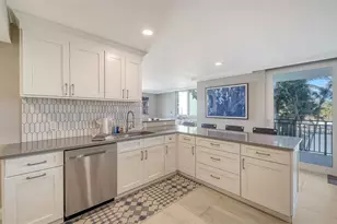 4822 Ocean Blvd, Sarasota, FL 34242 - Photo 5