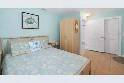 3200 Tobero Lane, Sarasota, FL 34235 - Photo 11