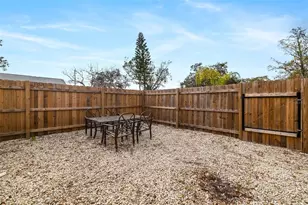 3200 Tobero Ln, Sarasota, FL 34235 - Photo 17