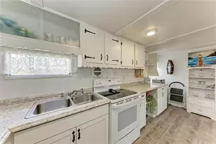 1610 Iowa Ave, Bradenton, FL 34207 - Photo 15