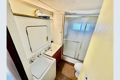 154 Maui Drive, Palmetto, FL 34221 - Photo 9