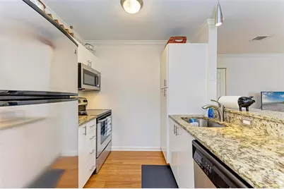 850 S Tamiami Trail #225, Sarasota, FL 34236 - Photo 9