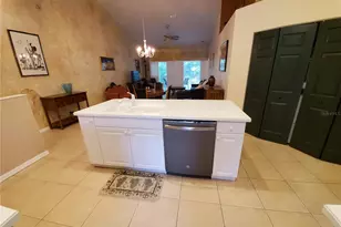 7138 Cedar Hollow Cir, Bradenton, FL 34203 - Photo 5